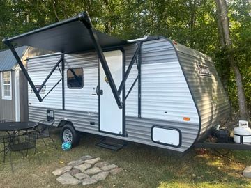 2023 Coachmen Bumper Hauler