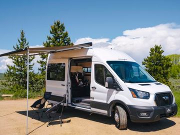Bertha - All-Season, Family Adventure Van! - AWD Ford Transit 2023