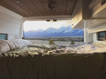 Off-Grid Luxury, Fridge, Stove, Outdoor Shower - 2022 RAM ProMaster