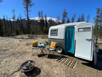 Peas in a Pod Boler 13 Ft Trailer
