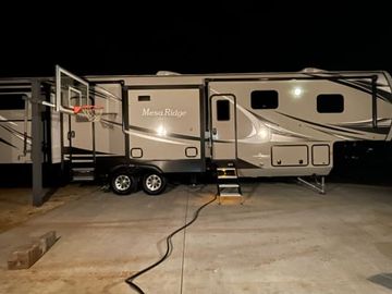 2021 Highland Ridge Cozy Bunkhouse, Feels like home, 2ACs, 5 Slideouts