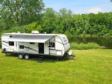 Fireside RV's Jayco Jay Flight 267BHS Bunkhouse - LMI2033 *