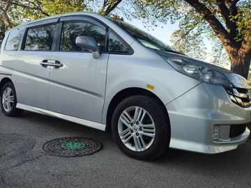 #3 Honda Camper (8 seats/2 sleeps)Park Pass+Airport pickup+ US/Canada