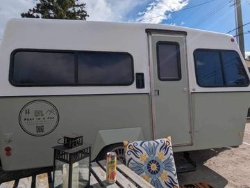 Peas in a Pod Bigfoot 17ft camper