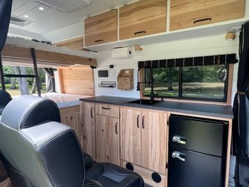 Watson | by Safe + Sonder Vans