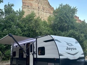 Tiffany’s 2024 JAYCO Jayflight