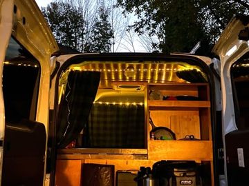 Maine Campervan Rentals "The Green One"