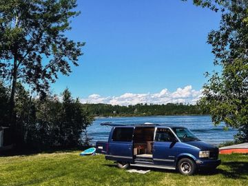 1996 GMC Safari Camper Van: Your Retro Home on Wheels!