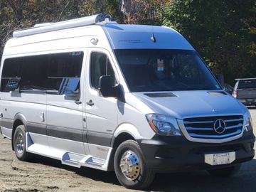 Ski Hut Sprinter.