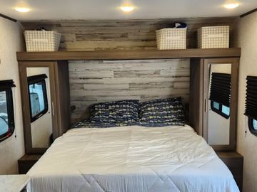 All Season 2021 Kodiak Travel Trailer - Includes all the necessities!