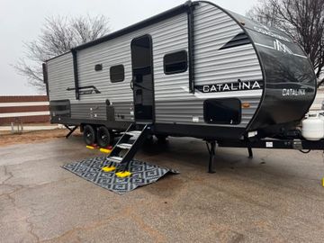 2025 Coachmen Catalina 261BHS **15% Discount**