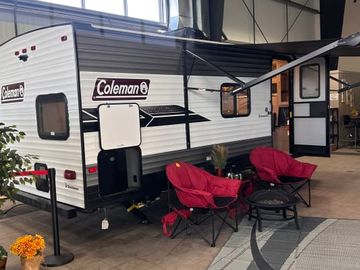Cozy Keystone Travel Trailer