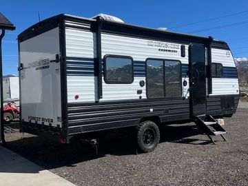 23' Toy Hauler
