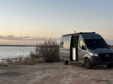 Custom Build Luxury Camper van