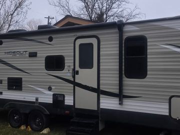 2018 Keystone hideout camper