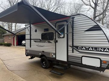 2024 Coachman Catalina 164bhx Summit series