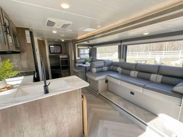 Adventure Awaits- Comfy, cozy home on wheels