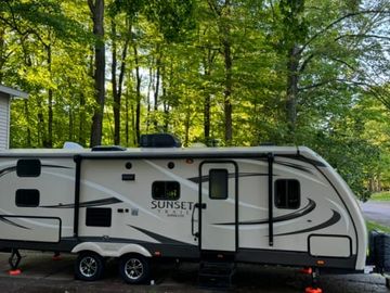 2017 CrossRoads Sunset Trail Super Lite