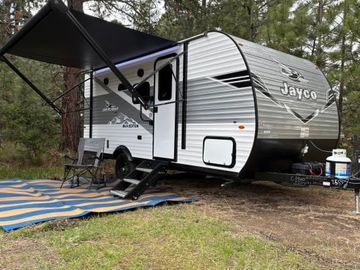 ADVENTURE TIME! Camper Trailer