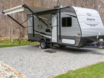 Jay Flight 174BH – Bunkhouse Camper