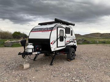 Bushwhacker 10HD Radical - 2024