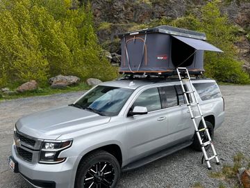 Suburban Roofnest!