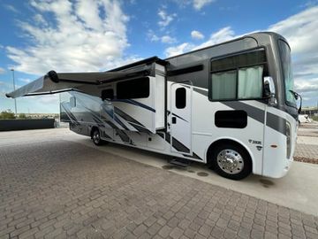 36FT Luxury RV