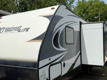 Adventure-Ready 2017 Forest River Vibe 268RKS