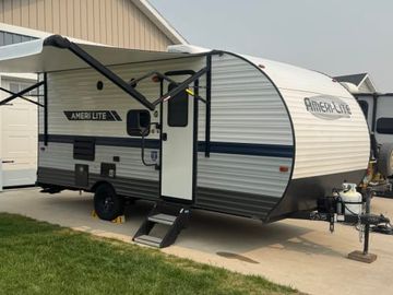 2022 Gulf Stream Ameri-Lite Super Lite Series M-199DD