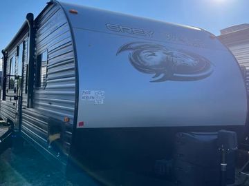 Grey Wolf 25RRT Toy Hauler