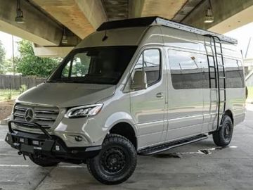 2024 Mercedes Benz Sprinter AWD Executive Traveler