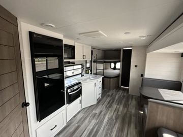 New 2026 fully-loaded Jayco 263BHS Travel Trailer with Solar