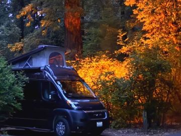 Pop-Up Campervan- Sleeps 4