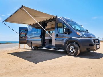B1-2023*NEW*Ethos-Compact,Comfortable! StarLink-2 Sleeper-EZ2Drive