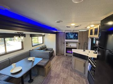 Ultimate NorCal Glamping Trailer | Off-Grid Ready