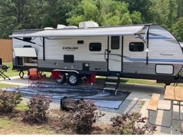 2019 Catalina Legacy 293QBCK