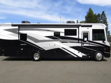 NEW, Spacious 2025 RV ready for Family Adventures