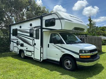 Adventure Awaits in Our 25ft RV!