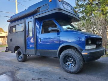 Tiger Adventure Vehicles - 'Midnight Corndog'