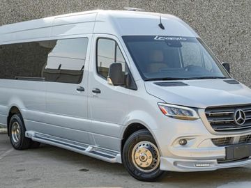 Mercedes Benz Sprinter Legends Executive