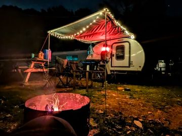 Cozy, Lightweight, Economical Teardrop Trailer -2023 Bushwhacker 10HD