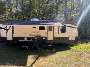 The Golden Travel Trailer, 2021 keystone hideout 272bh