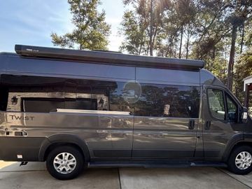 Thor Twist Campervan