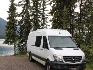 Sprinter campervan delivery to Disneyworld ft wildernesses resort