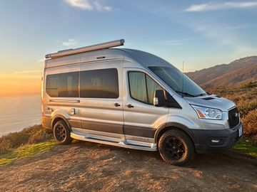 2023 Pleasure-Way Ontour 2.0 with Queen Bed