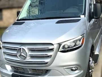 2023 Mercedes 3500 XD