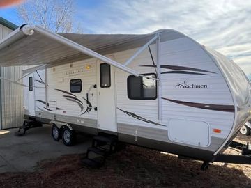 Spacious Family-Friendly Pet-Friendly Camper