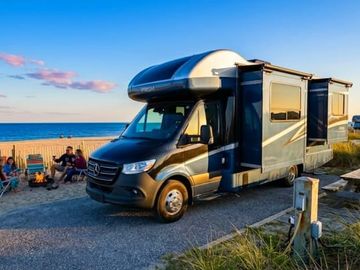 C4: 2023 Prism Mercedes Luxury RV Sleeps 6 | Solar & StarLink-Great MPG