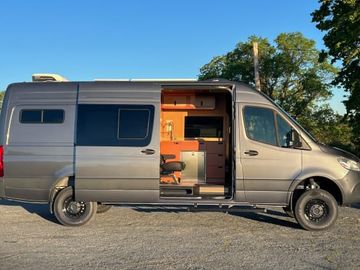 Scenic Vans' "The New Mammoth" - Unlimited Mileage