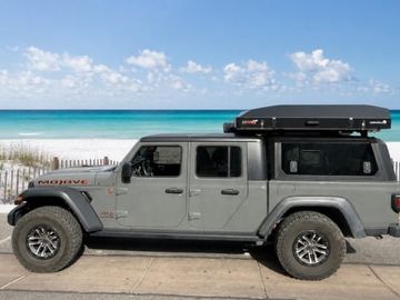 30a Beach Overland Jeep Rental Rooftop Tent